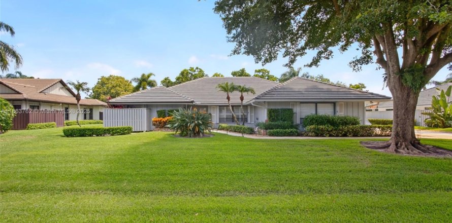 Villa ou maison à Palm Beach Gardens, Floride 4 chambres, 224.17 m2 № 1892578