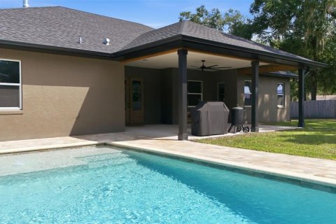 House in Altoona, Florida 4 bedrooms, 266.54 sq.m. № 2396214 - photo 8