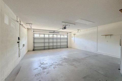Casa en alquiler en Kissimmee, Florida, 3 dormitorios, 150.87 m2 № 1659680 - foto 25