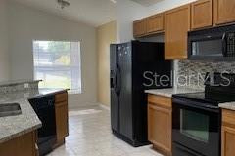 Casa en alquiler en Kissimmee, Florida, 3 dormitorios, 150.87 m2 № 1659680 - foto 9