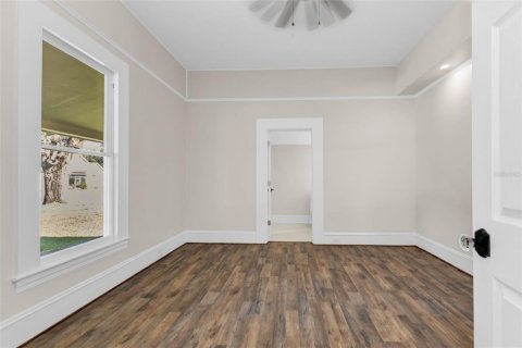 House in Arcadia, Florida 3 bedrooms, 145.11 sq.m. № 2418579 - photo 18