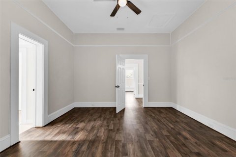 House in Arcadia, Florida 3 bedrooms, 145.11 sq.m. № 2418579 - photo 28