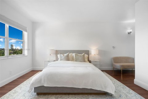 Copropriété à louer à Hallandale Beach, Floride: 1 chambre № 1961203 - photo 6