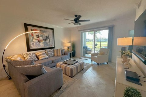 Adosado en alquiler en Punta Gorda, Florida, 2 dormitorios, 148.27 m2 № 1917446 - foto 9