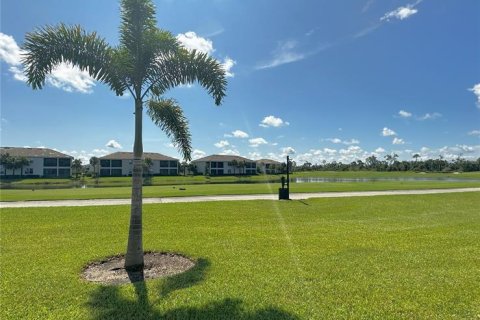 Adosado en alquiler en Punta Gorda, Florida, 2 dormitorios, 148.27 m2 № 1917446 - foto 29