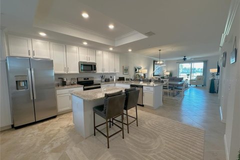 Adosado en alquiler en Punta Gorda, Florida, 2 dormitorios, 148.27 m2 № 1917446 - foto 4