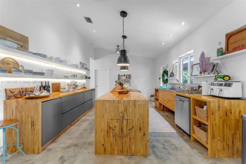 Villa ou maison à vendre à Homestead, Floride: 4 chambres, 263.94 m2 № 1971472 - photo 8