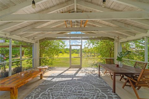 Villa ou maison à vendre à Homestead, Floride: 4 chambres, 263.94 m2 № 1971472 - photo 22