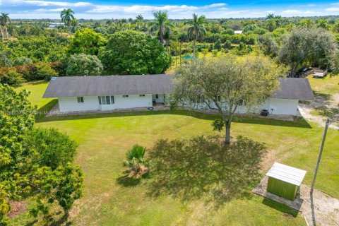 Villa ou maison à vendre à Homestead, Floride: 4 chambres, 263.94 m2 № 1971472 - photo 23
