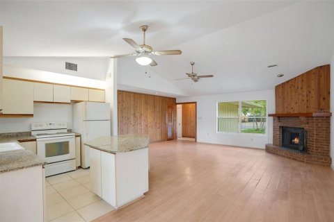 House in Sarasota, Florida 3 bedrooms, 157.47 sq.m. № 1759415 - photo 10