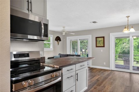 House in Lake Wales, Florida 1 bedroom, 59.46 sq.m. № 2207120 - photo 18