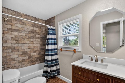 House in Lake Wales, Florida 1 bedroom, 59.46 sq.m. № 2207120 - photo 24