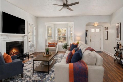 House in Gainesville, Florida 6 bedrooms, 239.59 sq.m. № 2123550 - photo 8