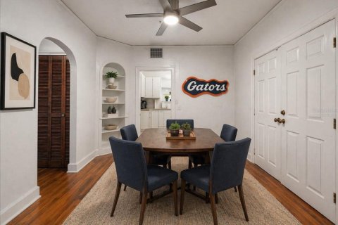House in Gainesville, Florida 6 bedrooms, 239.59 sq.m. № 2123550 - photo 9