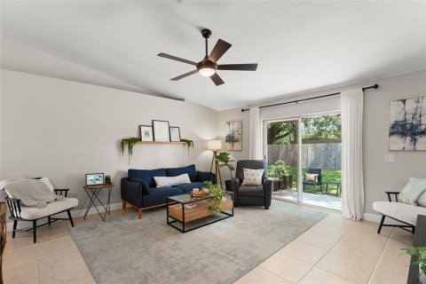 House in Winter Garden, Florida 3 bedrooms, 117.43 sq.m. № 1884853 - photo 14