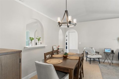 House in Winter Garden, Florida 3 bedrooms, 117.43 sq.m. № 1884853 - photo 16