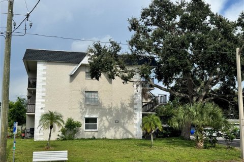 Commercial property in Saint Petersburg, Florida 1224.73 sq.m. № 1854268 - photo 25