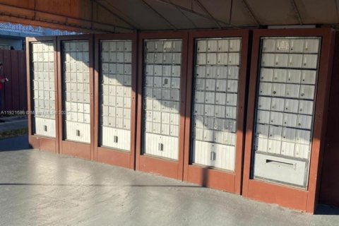 Copropriété à louer à Hialeah, Floride: 1 chambre, 61.32 m2 № 1975347 - photo 20