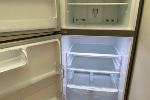 Copropriété à louer à Hialeah, Floride: 1 chambre, 61.32 m2 № 1975347 - photo 7