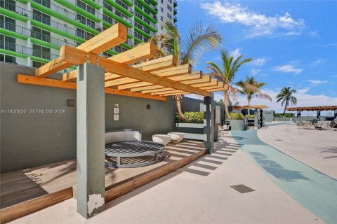 Copropriété à vendre à Miami, Floride: 47.19 m2 № 2088498 - photo 17