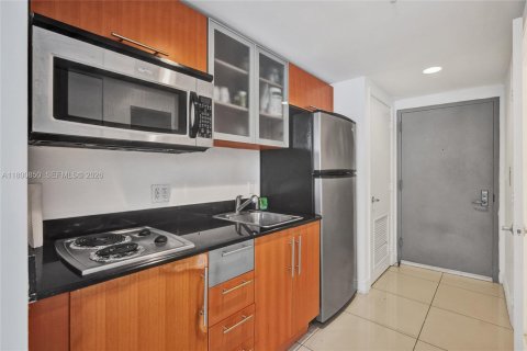 Copropriété à vendre à Miami, Floride: 47.19 m2 № 2088498 - photo 5