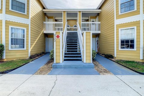 Copropriété à louer à Kissimmee, Floride: 3 chambres, 126.07 m2 № 2314419 - photo 3