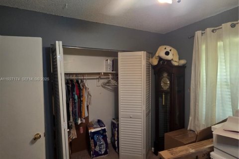 Casa en venta en Southwest Ranches, Florida, 3 dormitorios, 127.28 m2 № 1986001 - foto 19