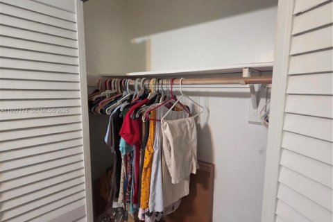 Casa en venta en Southwest Ranches, Florida, 3 dormitorios, 127.28 m2 № 1986001 - foto 30