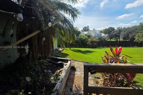 Casa en venta en Southwest Ranches, Florida, 3 dormitorios, 127.28 m2 № 1986001 - foto 7