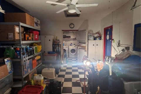 Casa en venta en Southwest Ranches, Florida, 3 dormitorios, 127.28 m2 № 1986001 - foto 12