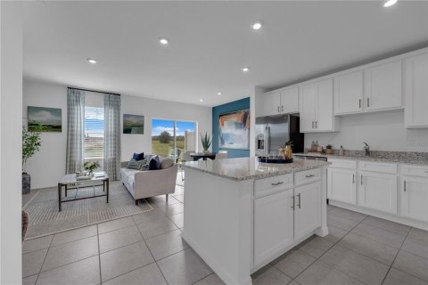 Townhouse in Davenport, Florida 3 bedrooms, 134.8 sq.m. № 1841396 - photo 5