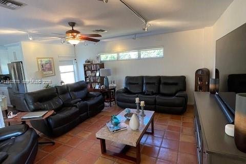 Купить виллу или дом в Пальметто-Бей, Флорида 4 спальни, 241.17м2, № 1996069 - фото 20