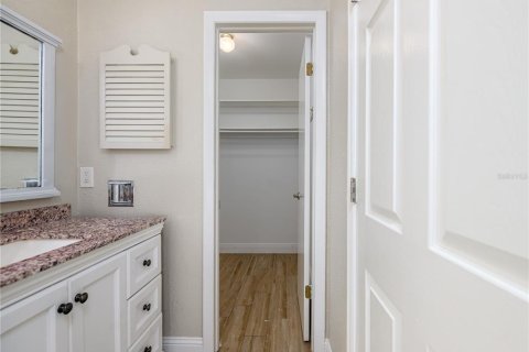 Casa en alquiler en Tampa, Florida, 4 dormitorios, 177.35 m2 № 1919809 - foto 28