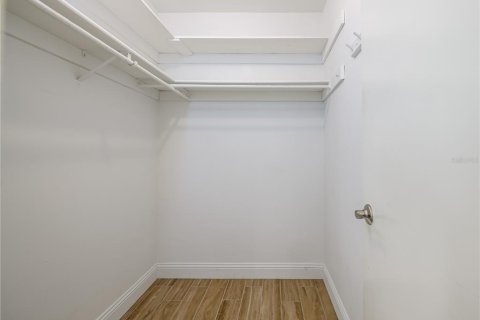 Casa en alquiler en Tampa, Florida, 4 dormitorios, 177.35 m2 № 1919809 - foto 20