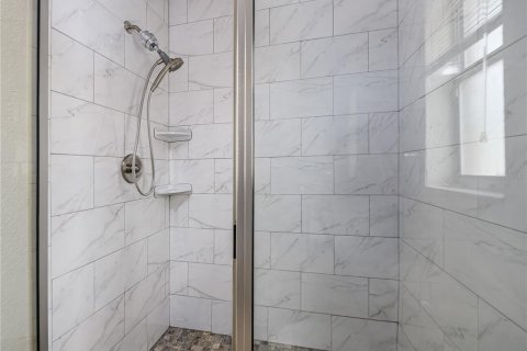 Casa en alquiler en Tampa, Florida, 4 dormitorios, 177.35 m2 № 1919809 - foto 29