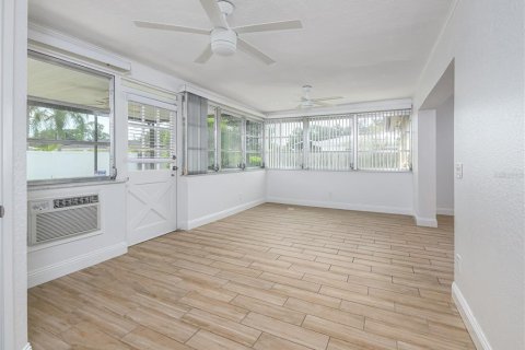 Casa en alquiler en Tampa, Florida, 4 dormitorios, 177.35 m2 № 1919809 - foto 14