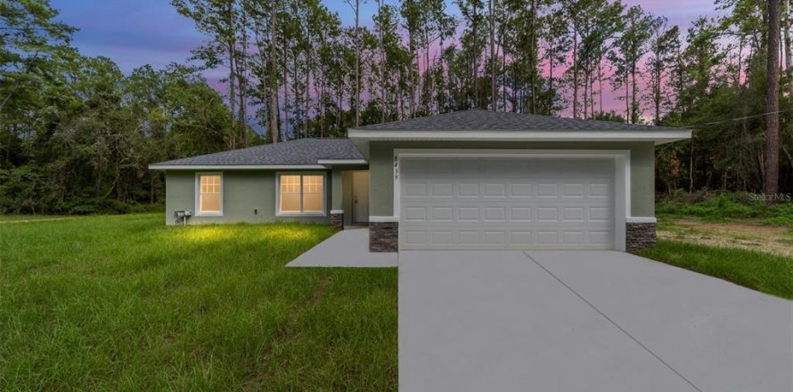 Casa en Citrus Springs, Florida 3 dormitorios, 130.06 m2 № 1895050