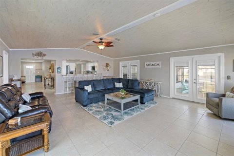 Casa en alquiler en Hernando Beach, Florida, 5 dormitorios, 184.23 m2 № 1521622 - foto 12