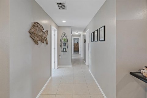 Casa en alquiler en Hernando Beach, Florida, 5 dormitorios, 184.23 m2 № 1521622 - foto 9