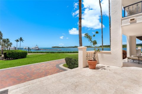 Condo in Miami Beach, Florida, 4 bedrooms  № 1960059 - photo 26