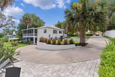 Casa en Mount Dora, Florida 4 dormitorios, 259.75 m2 № 2107693
