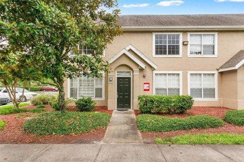 Condominio en Orlando, Florida, 2 dormitorios  № 2107736