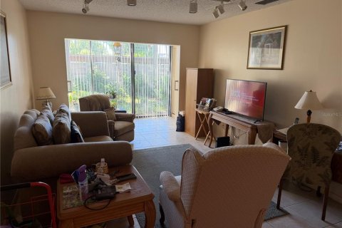 Condo in Venice, Florida, 1 bedroom  № 2386236 - photo 2