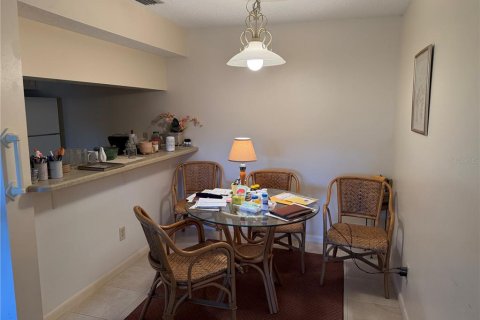 Condo in Venice, Florida, 1 bedroom  № 2386236 - photo 3