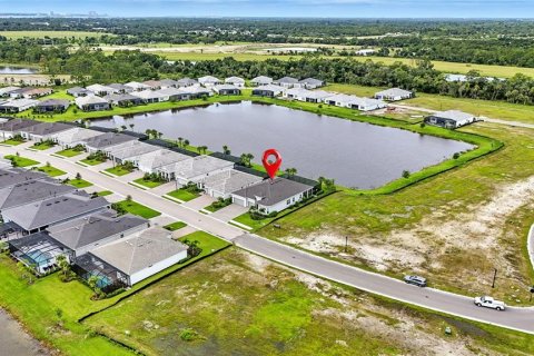 Villa ou maison à vendre à North Fort Myers, Floride: 3 chambres, 264.31 m2 № 1916980 - photo 7