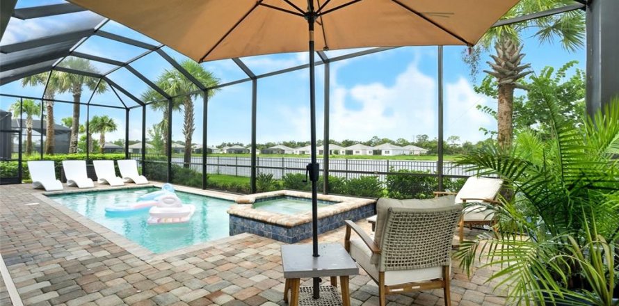 Villa ou maison à North Fort Myers, Floride 3 chambres, 264.31 m2 № 1916980