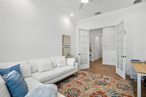 Villa ou maison à vendre à North Fort Myers, Floride: 3 chambres, 264.31 m2 № 1916980 - photo 18
