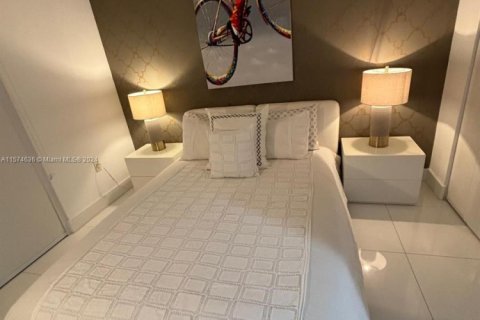 Снять в аренду кондоминиум в Санни-Айлс-Бич, Флорида 3 спальни, 134.43м2, № 1972582 - фото 25