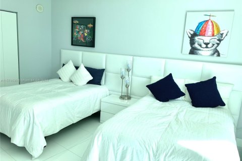 Снять в аренду кондоминиум в Санни-Айлс-Бич, Флорида 3 спальни, 134.43м2, № 1972582 - фото 18