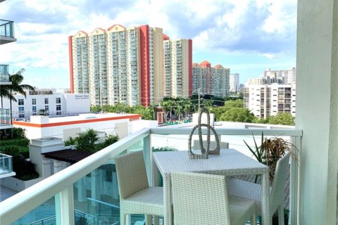 Снять в аренду кондоминиум в Санни-Айлс-Бич, Флорида 3 спальни, 134.43м2, № 1972582 - фото 13